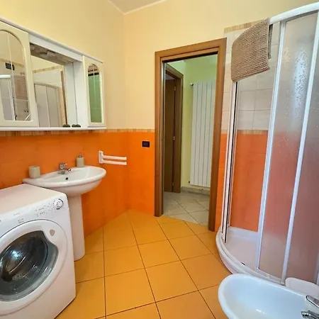 5 Min From Sea, With Garden And Private Parking