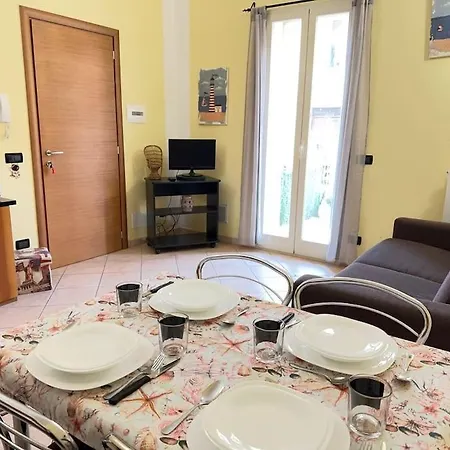 5 Min From Sea, With Garden And Private Parking Taggia